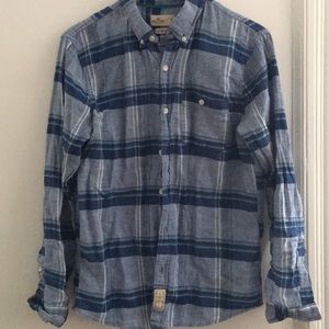 Hollister Men’s Linen Button-down Shirt
